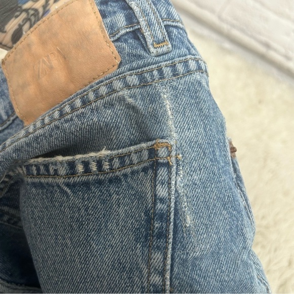 Zara Distressed High Rise Slim Fit Jeans - Picture 8 of 13